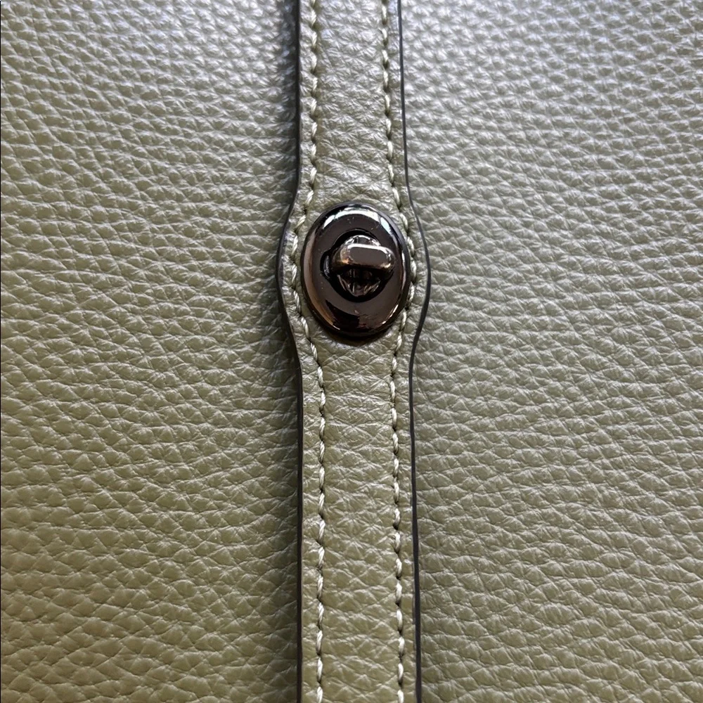 Vintage Coach Market Tote - Picture 12 of 15